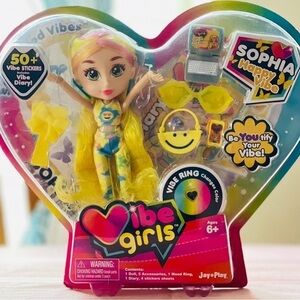Vibe Girls Doll - Yellow‎